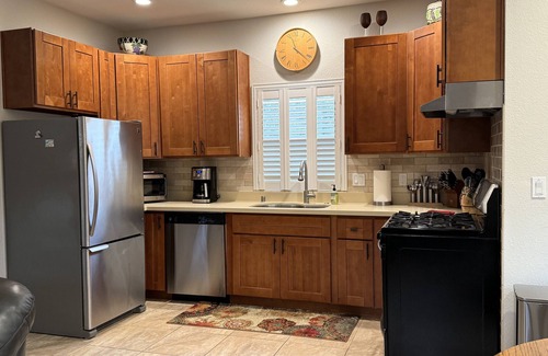 Napa Apartamento | Napa - Privado / tranquilo, <1 milla a pie del centro