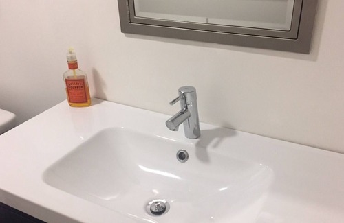 Bernal Heights Apartamento | Private Quiet Studio with Own Entrance, Bath, Kitchenette