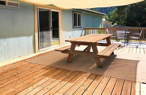 Willow Creek Casa | Private, Quiet, Willow Creek Retreat