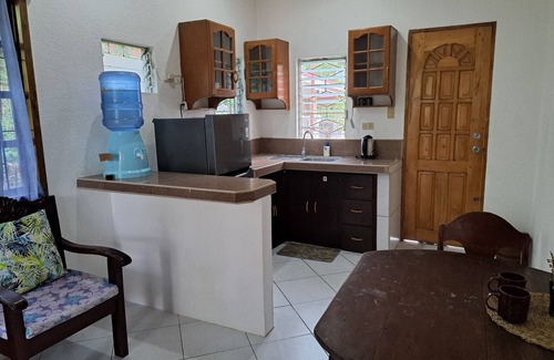 Basdiot Casa | Private quite bungalow-5 min walk to ocean & restaurants