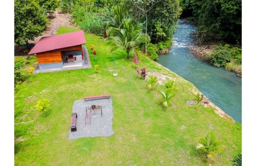Penjamo Cabina | Private River - Nature Cabin Near La Fortuna