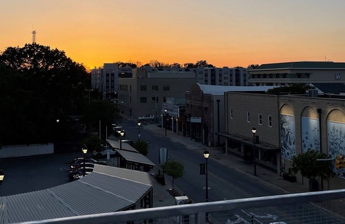 Greenville Apartamento | Private Rooftop - Executive Condo - Historic Downtown Greenville