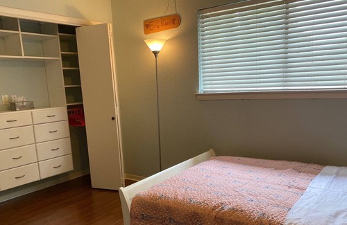 Bee Cave Woods Casa | Private Room/15 mins To downtown/5 mins To Zilker Park