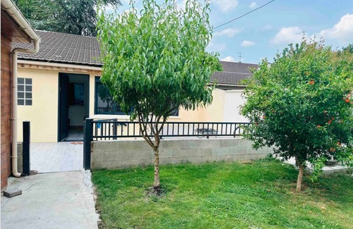 Tremblay-en-France Casa | Private Room & Shared Bathroom Near CDG Airport, Parc de Expo, Disneyland