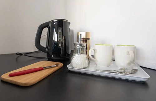 Favoriten Apartamento | Habitación privada en el apartamento cerca del centro de la ciudad.