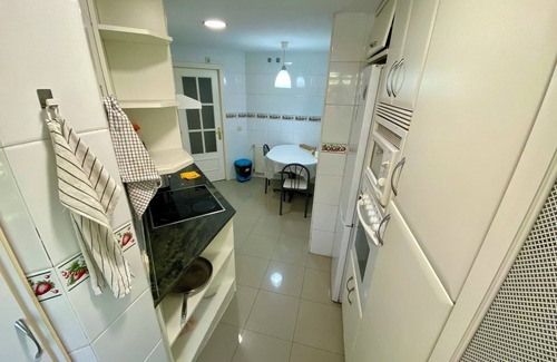 Cerro Buenavista Apartamento | Habitación privada. Cocina y baño compartido.