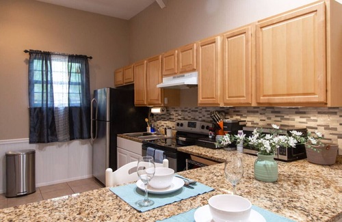 San Marco Casa | Private San Marco Studio – Walk to River, Dining & Shops