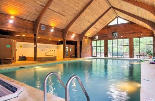 Sapphire Casa | Private Sapphire Valley Resort Cabin with Mtn Views!