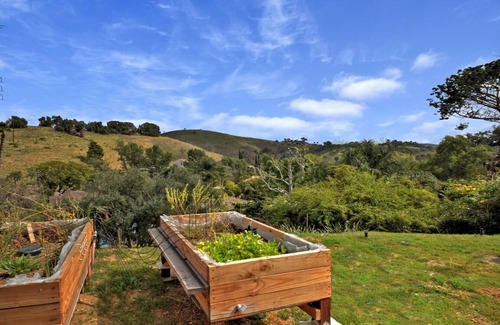 Shadow Hills Casa | Private serene retreat with pool in Los Angeles near Burbank and all studios!!