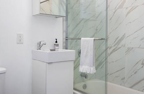 Westlake Apartamento | Private Space You'll Enjoy! Welcome!