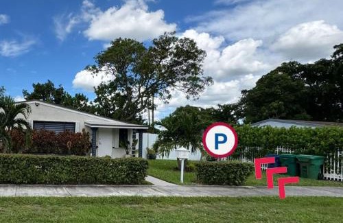 Gladeview Apartamento | Private studio by Miami International Airport