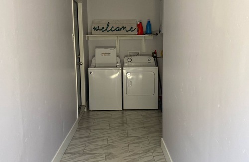 Southwestern Sacramento Condominio | Private studio / full remodeling / 1-2 people