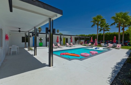 Racquet Club West Apartamento | Fantástico estudio privado en compuesto familiar