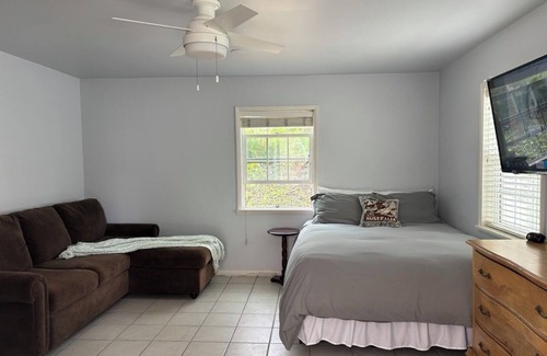 Torrance Apartamento | Private studio in Redondo Beach - steps from the beach