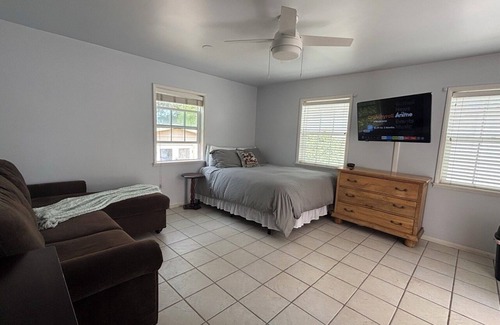 Torrance Apartamento | Private studio in Redondo Beach - steps from the beach