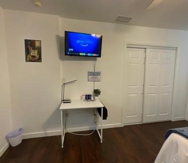 West Park Apartamento | Private Studio Near Guitar Casino & Stadium