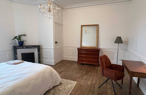 Corbeilles Cama Y Desayuno | Private suite at Domaine des Étoiles du Gâtinais
