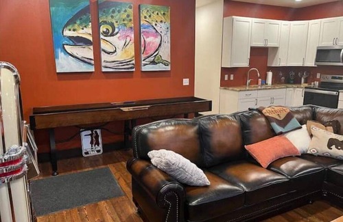 Cascade Apartamento | Private Suite on the Missouri River