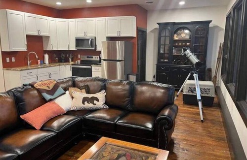 Cascade Apartamento | Private Suite on the Missouri River