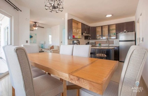 Colina del Sol Casa | Private Terrace | BBQ | Pool | Walk to Beach