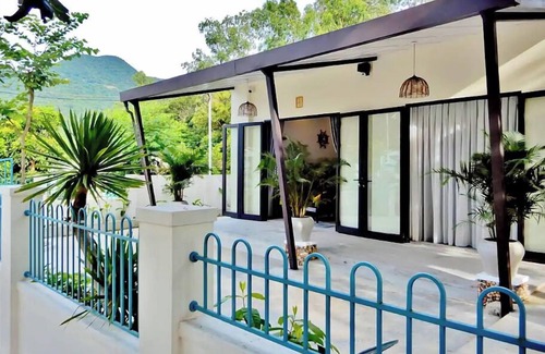 Hoi An City Centre Casa | Private Three-bedroom House in Cham Island Hoi An