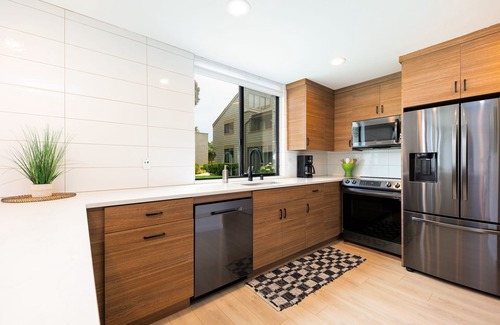 Solana Beach Casa | Summer Specials - Pool + Spa + Beach Access