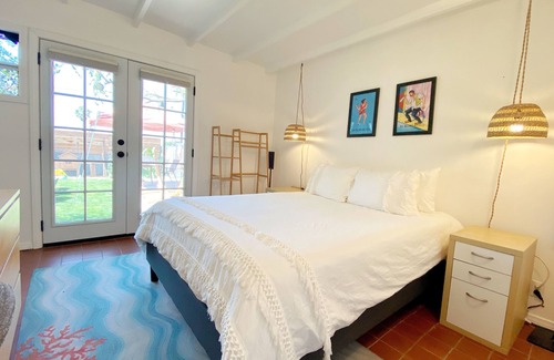 View Park-Windsor Hills Casa | Private Bungalow & Patio In Windsor Hills by SoFi Stadium, Culver City,Inglewood