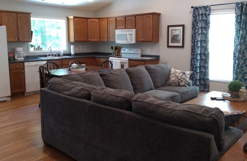 Marion Casa | Private Vacation Home in Gated Community at Lake James