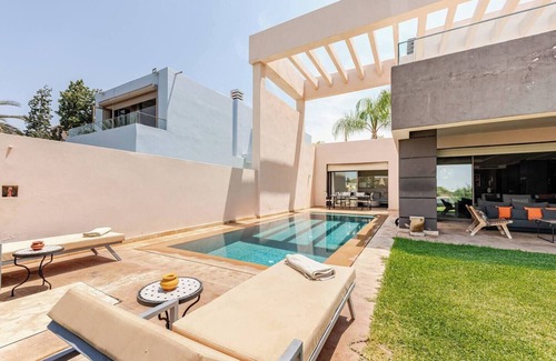 Gueliz Villa | Private villa in Marrakech: breakfast and heated pool