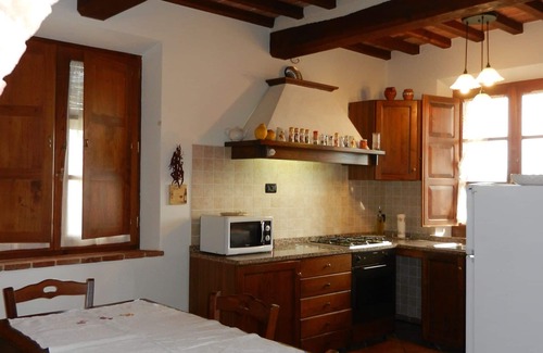 Chianciano Terme Villa | Casa de vacaciones privada con WIFI, piscina privada, A/C, TV, patio, cerca de Montepulciano