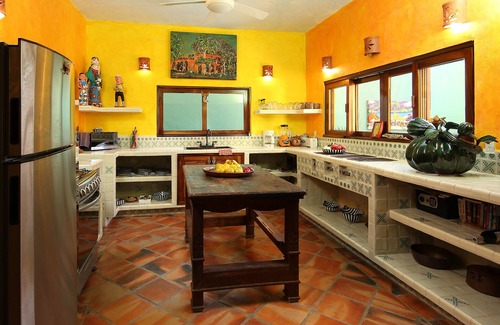Sayulita Casa | Villa privada a pasos del pueblo y la playa. Enorme cocina / piscina / wifi / aire acondicionado
