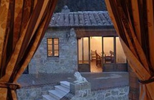 Pienza Villa | Casa de vacaciones privada con piscina privada, internet, A/C, TV, patio, cerca de Montepulciano