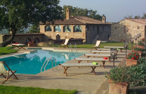 Pienza Villa | Casa de vacaciones privada con piscina privada, internet, A/C, TV, patio, cerca de Montepulciano