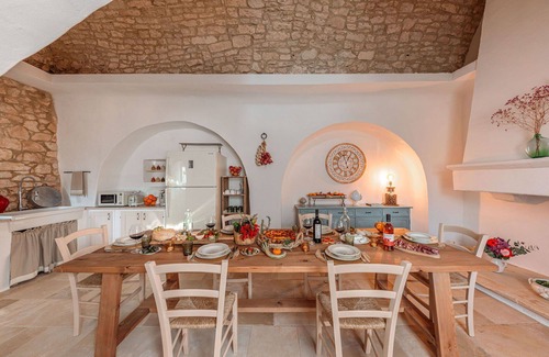 Martina Franca Villa | Estupenda casa de vacaciones privada con WIFI, A/C, piscina privada, TV, patio, cerca de Ostuni