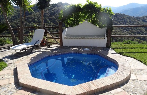 Gaucin Villa | Villa privada con piscina, jacuzzi y magníficas vistas