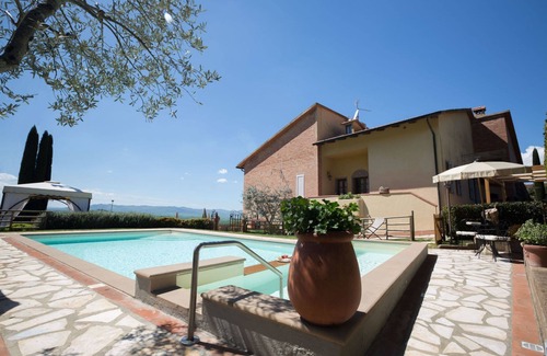 Montaione Villa | Casa de vacaciones privada con WIFI, piscina privada, A/C, TV, patio, cerca de San Gimignano