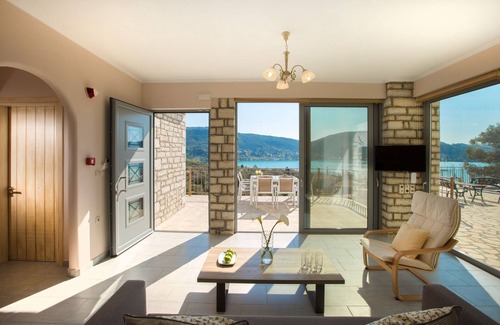 Vlicho Villa | Villa privada con piscina, vistas panorámicas, barbacoa, cerca de Nidri
