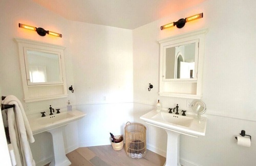 Lompoc Casa | Private Vineyard Estate in Santa Rita Hills