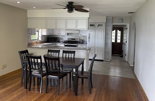 Southside Rural Community Cabaña | Private Waterfront Home - Direct Access to Tampa Bay