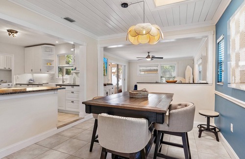 Paver Park Casa | Private Yard, Legacy Trail, Close to Beaches and Downtown