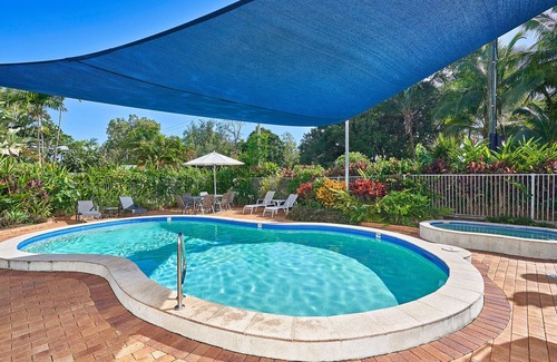 Clifton Beach Apartamento | Privately Managed Beachfront Apartment in Argosy Clifton Beach
