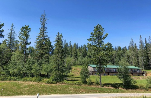 Lead Condominio | Privately Owned 2-bedroom condo at Barefoot Resort located at Terry Peak, SD!