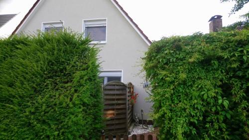 Oldenburg Casa | Privates Doppelzimmer bei der Weser-Ems Halle