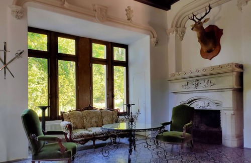 Chaptuzat Otro | Privatize Château des Bérangers for your party or vacation!