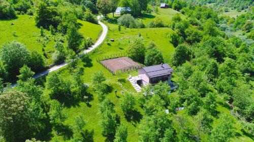 Pluzine Casa | Privatni smještaj "Mratinje"