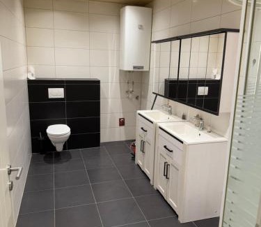 Krieglach Apartamento | Privatzimmer Palucaj