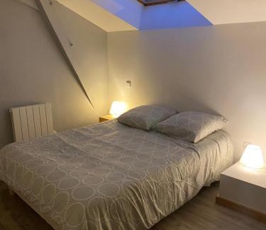 Cenon Casa | Proche Bordeaux centre : petite maison de ville +parking