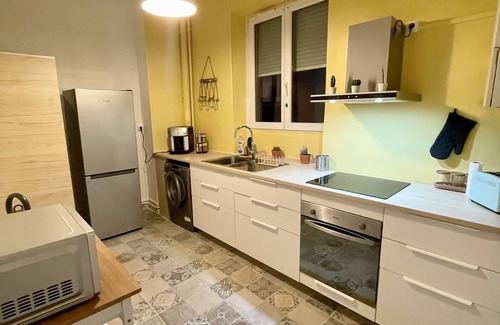 Saint Joseph/Mittelharth Apartamento | Proche Centre Ville et Gare Stationnement Gratuit Dans la Rue, Logement de 100m2