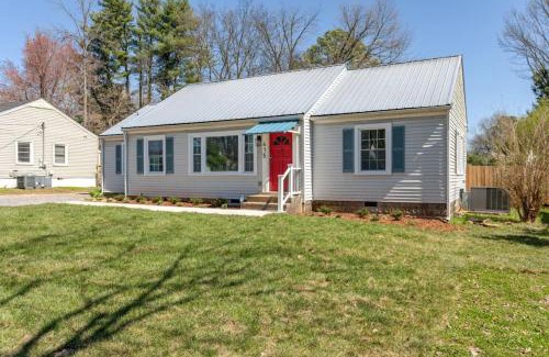 Murfreesboro Casa | Professionally Designed 4BD Central location