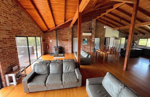 Fish Creek Cabina | Prom Coast Holiday Lodge - Grupo Logia